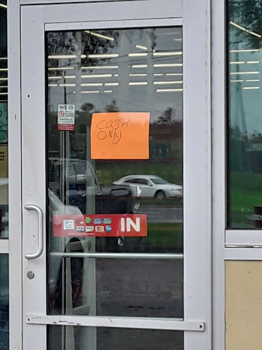 Justcur10073682's tweet photo. Just went through hurricane Sally in the panhandle of Florida. I guess all that change shortage crap doesnt apply when the internet is down and the card machines dont work!🤔 https://t.co/eglrd697y4