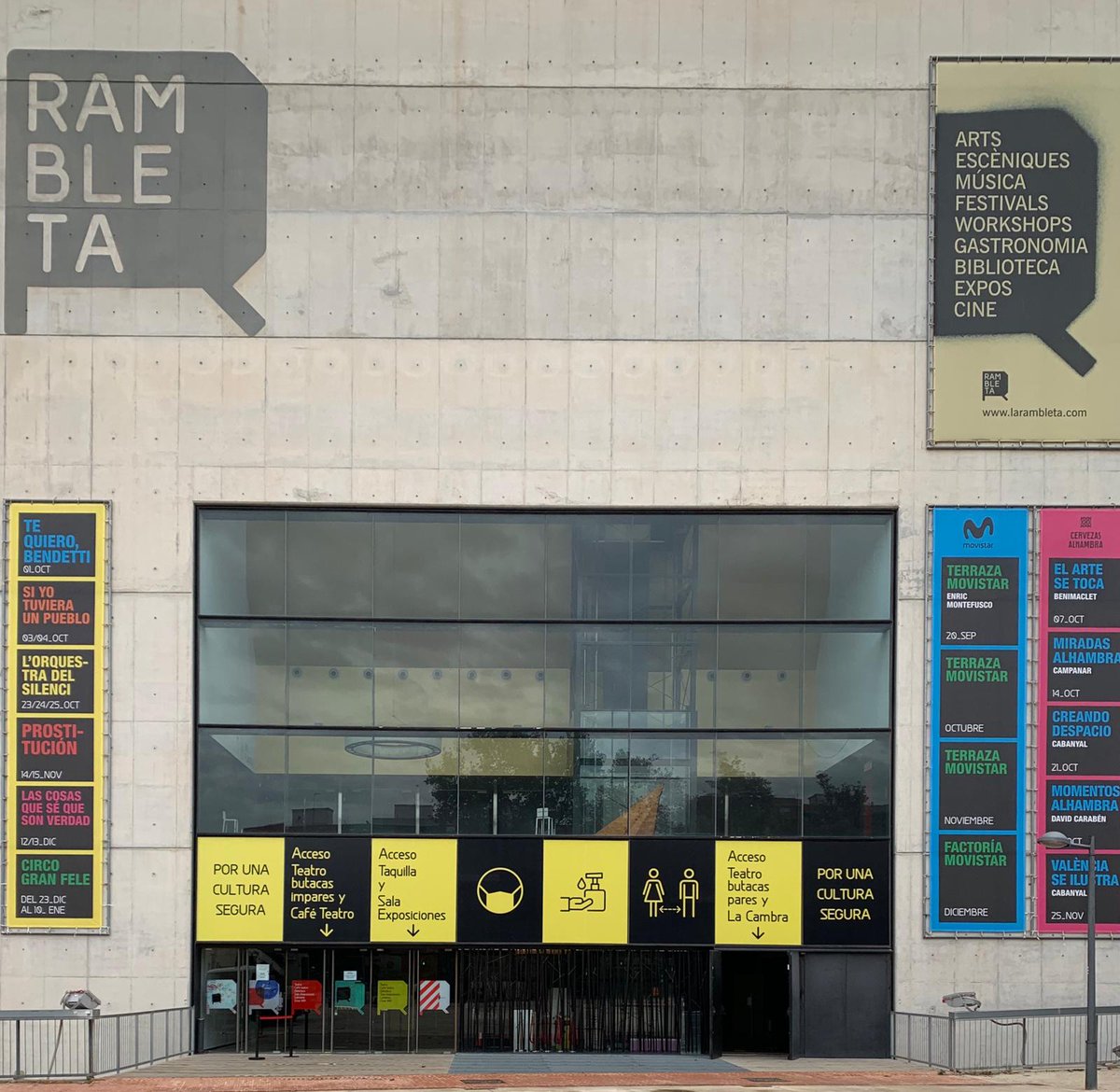 La_Rambleta's tweet photo. Hoy volvemos renovados y MÁS FELICES QUE NUNCA porque nos reencontramos, y además lo hacemos con un sold out en todas las actividades del fin de semana. ¡¡¡GRACIAS A TODXS!!! 👏👏
#CulturaResponsable #CulturaSegura
#Rambleta #cultura #diversidad #libertad https://t.co/goT0Maqttd