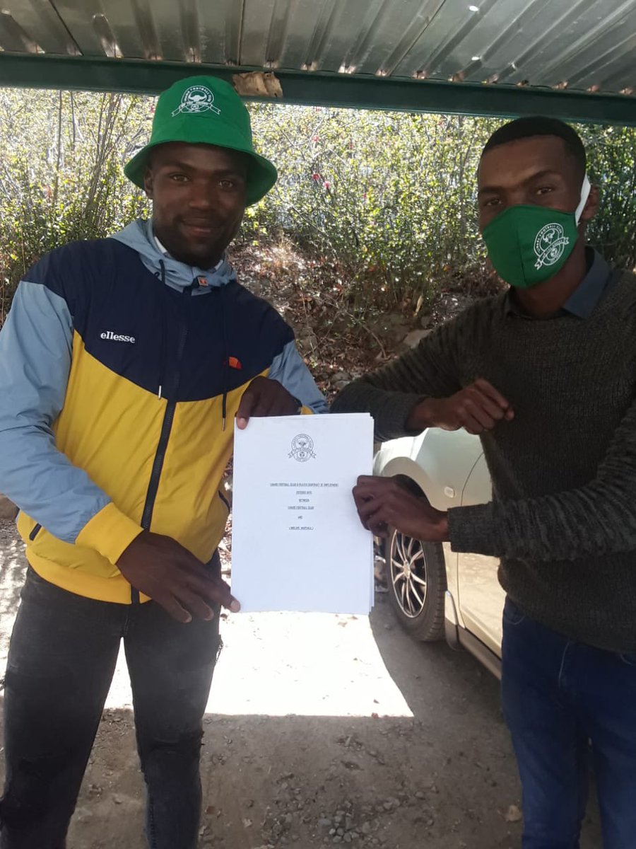ClubLinare's tweet photo. We welcome the newest member of Tse https://t.co/JboLHW0BVY Molupe Maphalla from Machokha F.C
#Tse_Tala
#Quick_march
#Hela_Yalo
#Mmamalente https://t.co/QfoJRJ2iEg