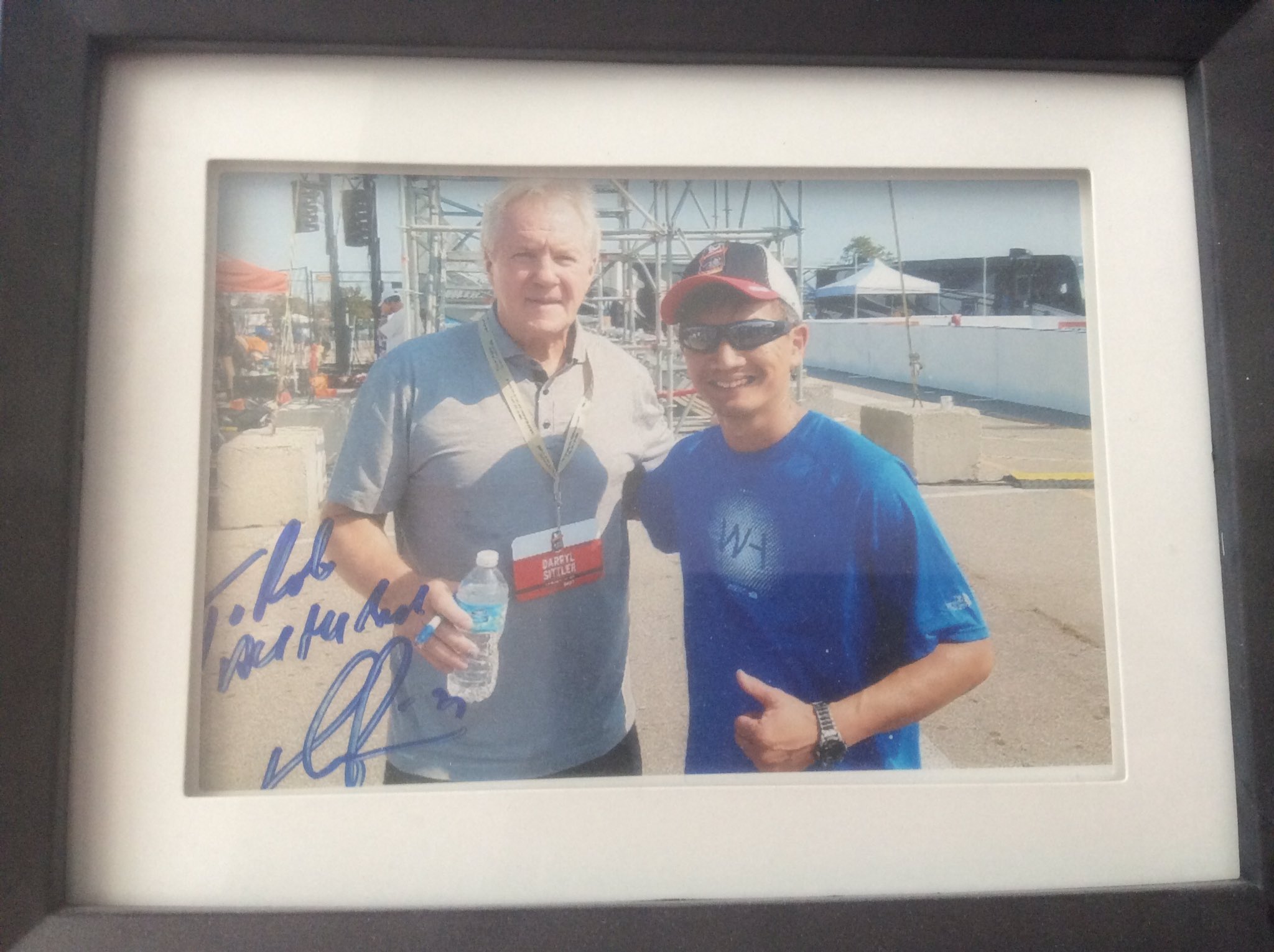 My childhood hero turns 70 today. Happy birthday Darryl Sittler. 