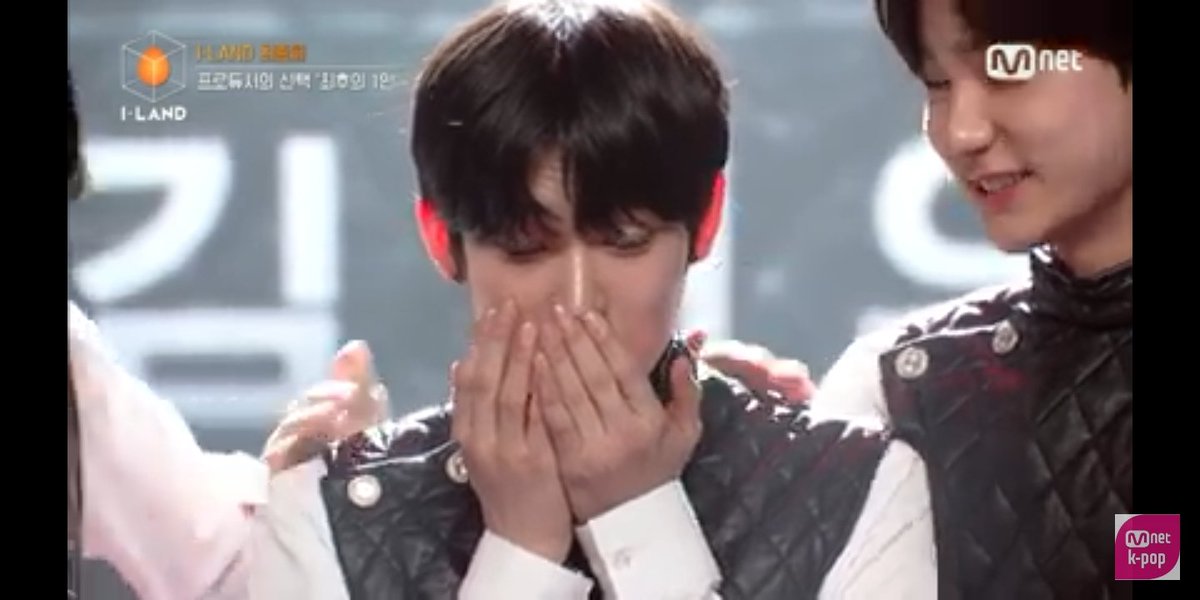 Yana081200's tweet photo. #sunoo #lastmember #ILANDTheFinale
You made it!!!! https://t.co/pB2svWeFka