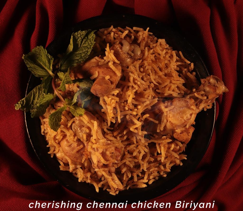 tskchennai's tweet photo. A lunch break works wonders with The South Indian Kitchen..
#thesouthindianfood #thesouthindiankitchen #tasteofsouthindia #tskchennai #tskitchen #foodies #Chennai #Karnataka #AndhraPradesh #Kerala #loveforfood https://t.co/BZmgWocH6e