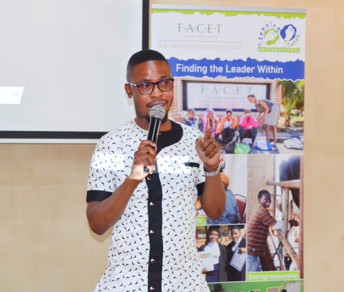 SSIIntl's tweet photo. We would like to extend our sincere gratitude to Mr @Kris_Bareki for motivating and advising the graduates on their next steps! Today we graduate 35 participants from the Gaborone cohort!
#FindTheLeaderWithin #GraduationDay #SSIPrograms https://t.co/lP0If5lNcr