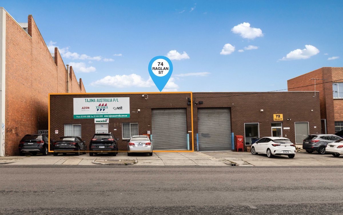 An older style brick warehouse building with an attached office and showroom content has been leased by Gray Johnson agent Stephen Buchan.

#74raglanstreetleased #grayjohnson #prestonwarehouse #commercialpropertynews #melbournepropertynews

Read more: bit.ly/2ZPxgQm