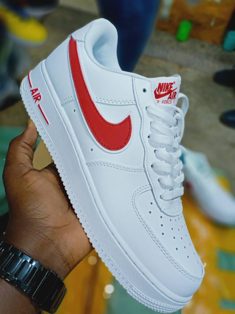 ShoesHubUganda's tweet photo. shoesaddict #shoeslovers #shoesforsale #shoestyle 
Call Or WhatsApp 0753844635
We have Free delivery with in Kampala for more than 2 pairs.
.
.
#kampala #eastafrica  #instauganda  #uganda #shoesuganda #ShoesHubUganda #ugandafashion #ugandanews #YagalizzaMunno https://t.co/ckD5EVNRxN