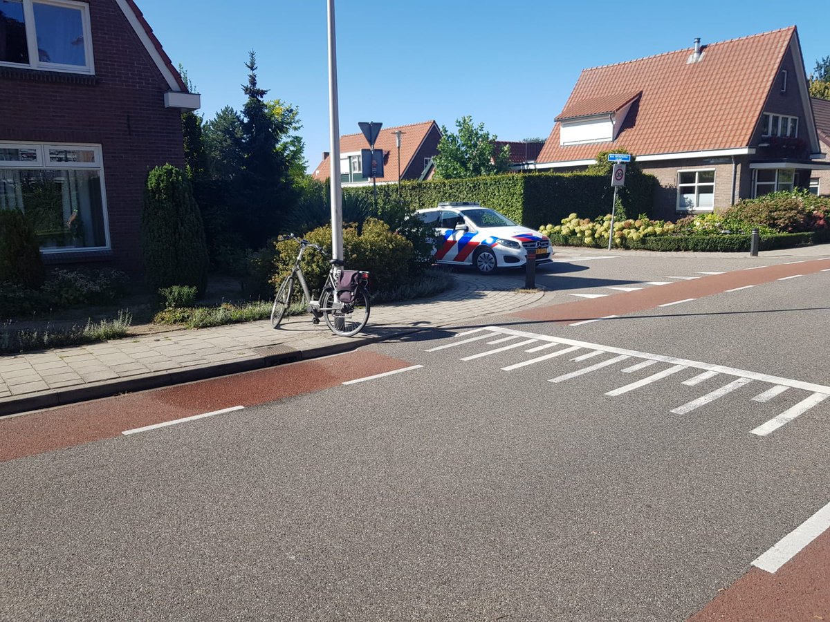 Fietsster (77) loopt zwaar hoofdletsel op bij aanrijding met auto in Borculo...
