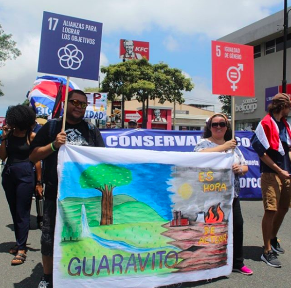 SDGaction's tweet photo. 🇨🇷 @guaravitocr fights for the environment. During Global Week #ACT4SDGs, they are mobilizing community leaders for cleanups, demonstrations, exhibits, conferences, innovation labs, parades, art, contests, 
📻 shows&amp; more #ForPeopleForPlanet

https://t.co/YGWrbJr9XH #TurnItAround https://t.co/ScBRSgeSjg
