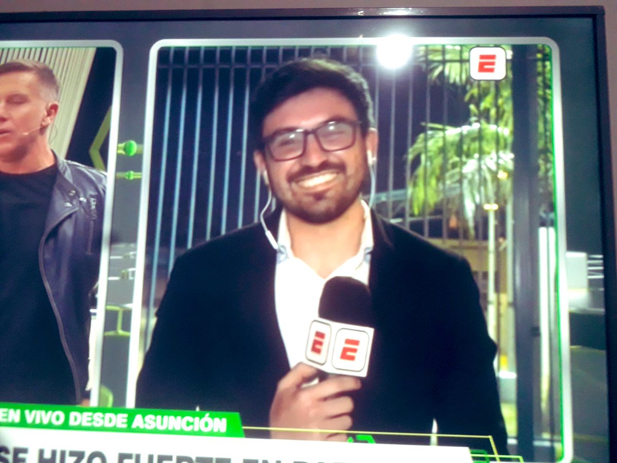 Somos amigos hace tiempo y conozco tu esfuerzo ✨⚽️ Disfruta tu presente, haces mucho cada día para estar ahí ⚽️ <a href="/edgar_cantero/">Edgar Cantero</a> ... abrazo tu éxito genio, felicitaciones! #GarraGuaraní 🇵🇾 ❤️