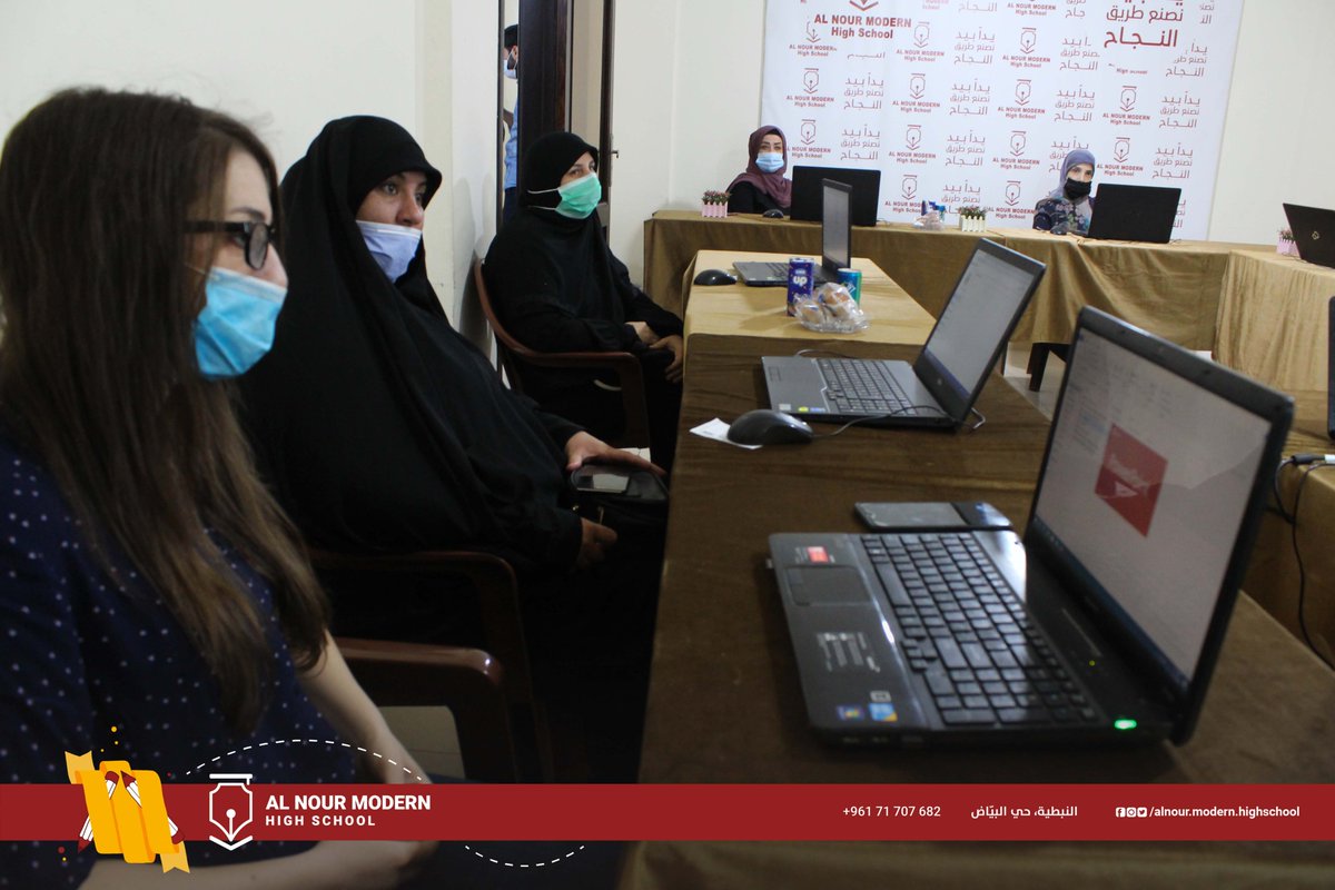 ModernNour's tweet photo. بدأت الثّانوية سلسلة لقاءاتها التّوجيهيّة مع أولياء أمور تلامذتها لاطلاعهم على مجريات عمليّة التّعلّم للعام القادم وآلية العمل على #المنصّة_الإلكترونيّة_التّعليميّة .
#Al_Nour_Modern_High_School
 #النور_مودرن_هاي_سكول
#يدا_بيد_نصنع_طريق_النجاح https://t.co/1QnjP7P1x3