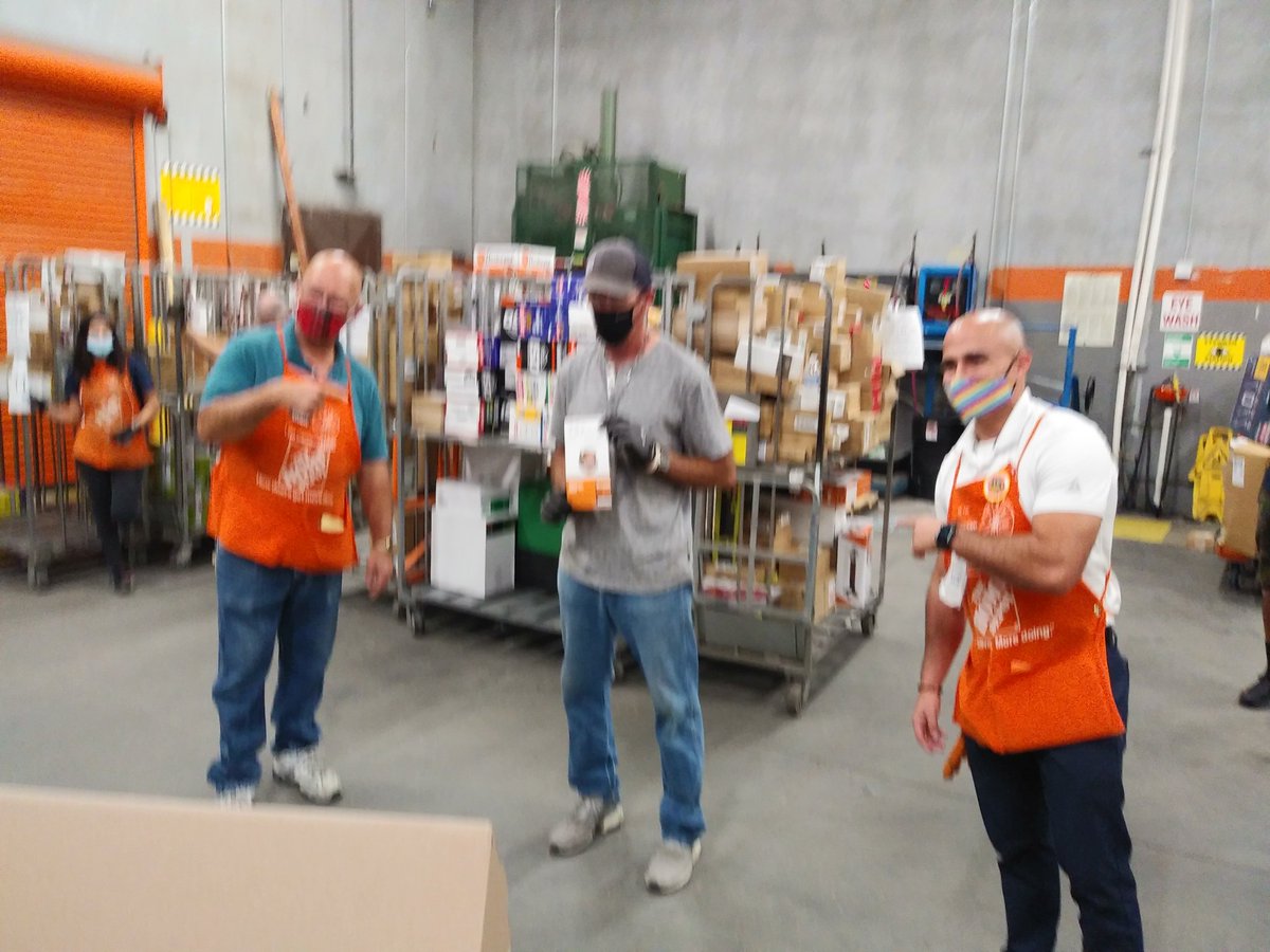 Victor S. Carrick (@victorscarrick1) on Twitter photo STRIVE to THRIVE..#6975..D09!
Unload Team "ROCK STAR" Leonard(John) achieves Milestone! Awesome Job!
@skylineheroes <a href="/RubenRo48457043/">Ruben Rodriguez</a> <a href="/SantiBernardez/">Santiago Bernardez</a> <a href="/jairoanaranjo1/">Jairo A Naranjo</a> <a href="/Mark_A_Wilke/">Mark A. Wilke</a> STRIVE to THRIVE..#6975..D09!
Unload Team "ROCK STAR" Leonard(John) achieves Milestone! Awesome Job!
@skylineheroes <a href="/RubenRo48457043/">Ruben Rodriguez</a> <a href="/SantiBernardez/">Santiago Bernardez</a> <a href="/jairoanaranjo1/">Jairo A Naranjo</a> <a href="/Mark_A_Wilke/">Mark A. Wilke</a>