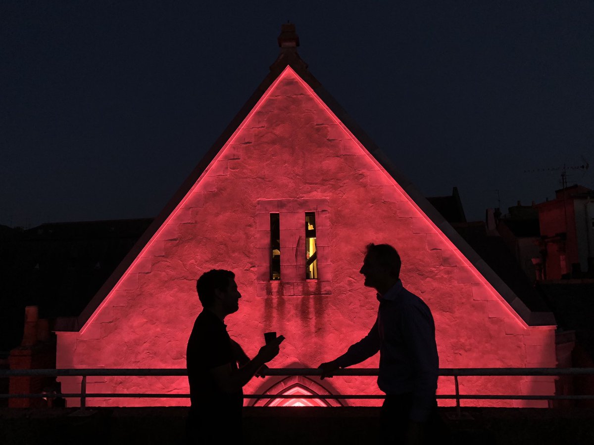 Merci RhMee pour cette belle soirée sur le rooftop de WeForge 😉 À très vite !
#rooftop #cultureangers #theplacetobe #entrepreneurs #coworking #iphonographie #nofilter #photographeangers