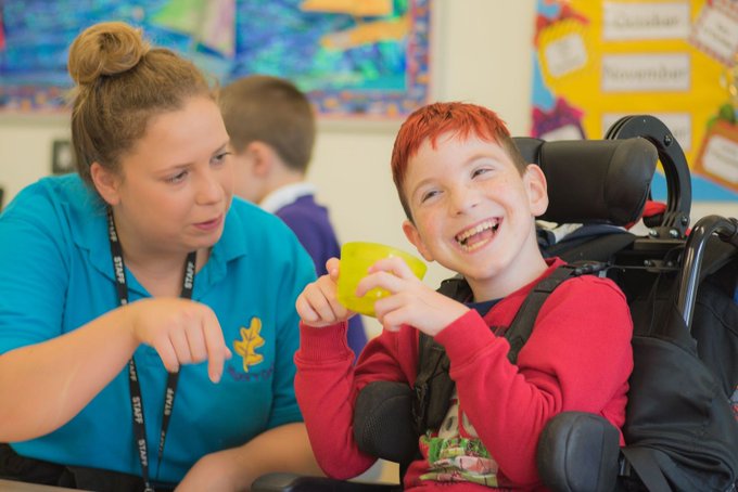 Have you been watching @YsgolYDeri on <a href="/BBCWales/">BBC Wales 🏴󠁧󠁢󠁷󠁬󠁳󠁿</a> 📺

A Special School is a 3-part series showcasing the incredible work of staff and the inspiring stories of pupils at the school 🌠

Image: <a href="/BBCWales/">BBC Wales 🏴󠁧󠁢󠁷󠁬󠁳󠁿</a> 📸
bbc.co.uk/iplayer/episod…