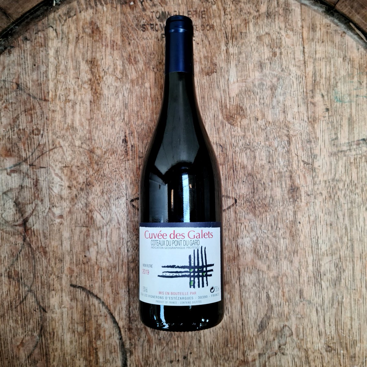 cik_time4wine's tweet photo. Often overlooked, occasionally overshadowed, Grenache is a heavyweight of Southern French  and Spanish wines. Commonly blended with its partner in crime, Syrah and also Mourvèdre especially in Australia.

Happy International Grenache day.

#wine #redwine #grenache #grenacheday https://t.co/HDwn2qPCbM