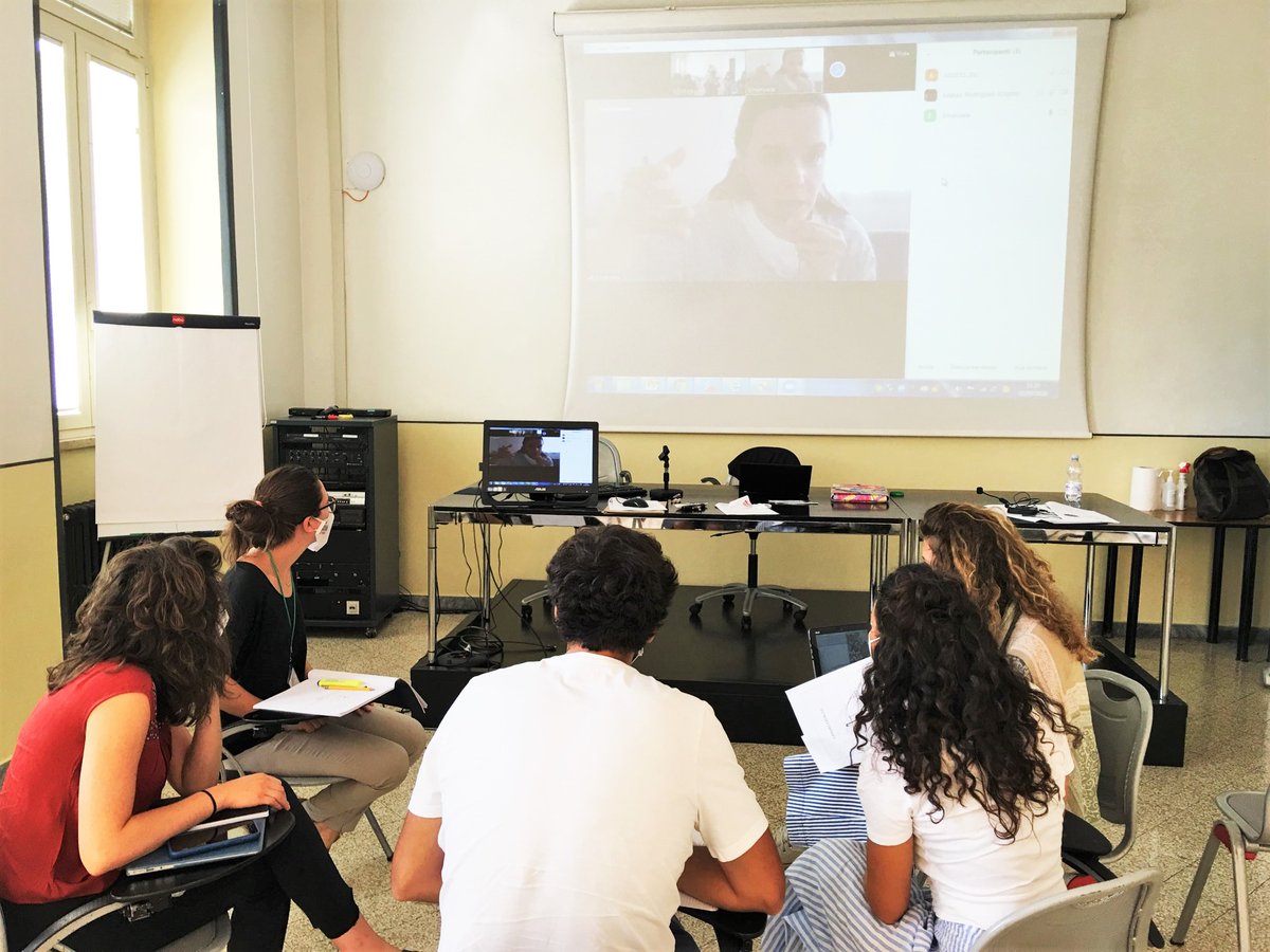 SocialChange_S's tweet photo. Yesterday began an intense weekend of workshops in Rome for Master PMC students. Teachers of the workshop: President Marco Crescenzi; Master Director Alessio Di Carlo; Cristiano Gavarini from @Intersos; Stefano Oltolini from @SoleterreOnlus.
#BeTheChange #MasterPMC #workshop https://t.co/wS6U0mug2x
