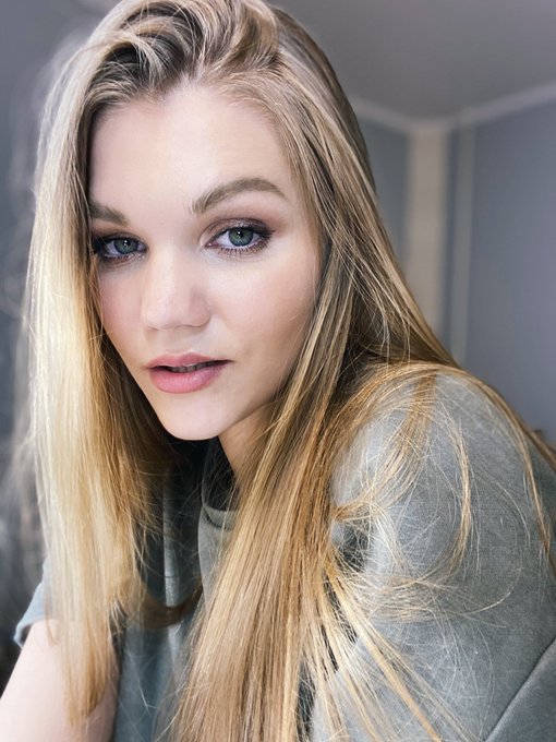 How are u ?) https://t.co/iVmBUZl7TH<a href="/tag/ac"class="tags"><span>#ac</span></a>