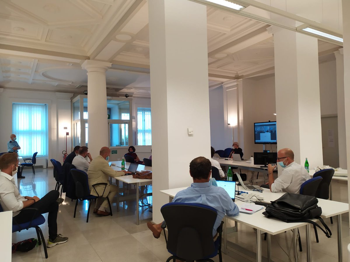 ITASLO_MuseProj's tweet photo. 📸 Le foto del seminario di progetto @InterregITASLO MUSE a Trieste - 16/09/2020 https://t.co/TWb7nKuf3Z