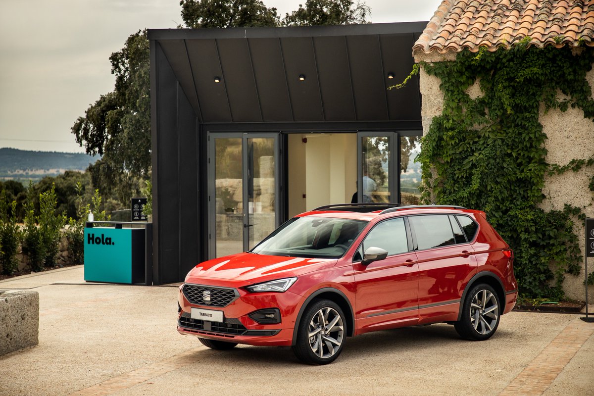 SEAT Prensa (@seatprensa_es) on Twitter photo ¡Le toca el turno al #SEATtarracoFR! El #SUV de #SEAT presenta una nueva dimensión en cuanto a mejoras de diseño, suspensión sport y una amplia gama de motores, que incluye el nuevo 2.0 TDI 200 CV DSG 4Drive. 🚗 #PresentaciónAtecayTarracoFR ¡Le toca el turno al #SEATtarracoFR! El #SUV de #SEAT presenta una nueva dimensión en cuanto a mejoras de diseño, suspensión sport y una amplia gama de motores, que incluye el nuevo 2.0 TDI 200 CV DSG 4Drive. 🚗 #PresentaciónAtecayTarracoFR