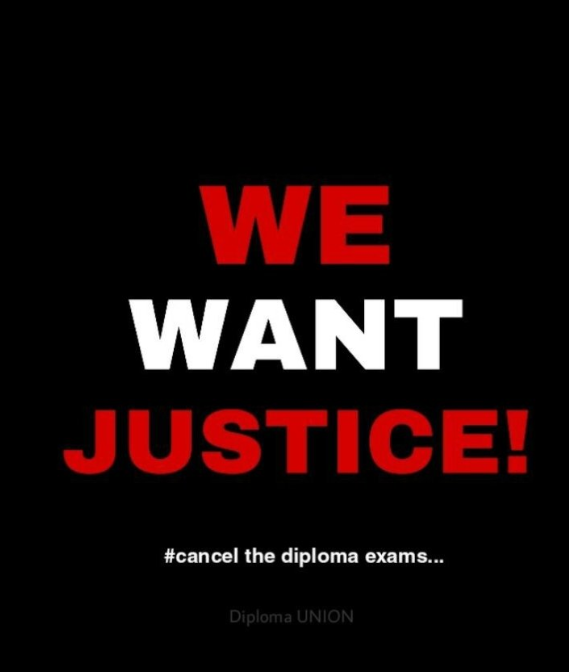 Saikira78836970's tweet photo. #diplomastudentsshouldbepromoted 
#canceldiplomaexams 
@PMOIndia 
@ysjagan 
@EduMinOfIndia 
@UnionAndhra 
@AudimulapSuresh 
@ysjagananna 
We want justice
We are also students
Promote us or cancel Diploma exams for students https://t.co/Kovq3iLDpT