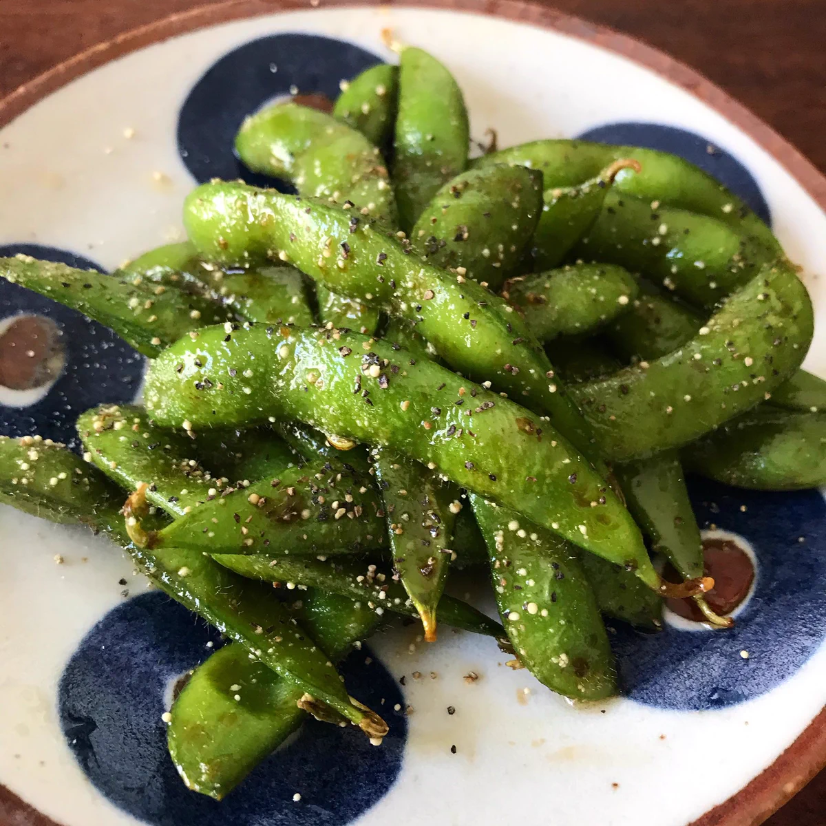止まらなくなっちゃいそう！お酒好きの方におすすめ、枝豆を使ったおつまみレシピ！