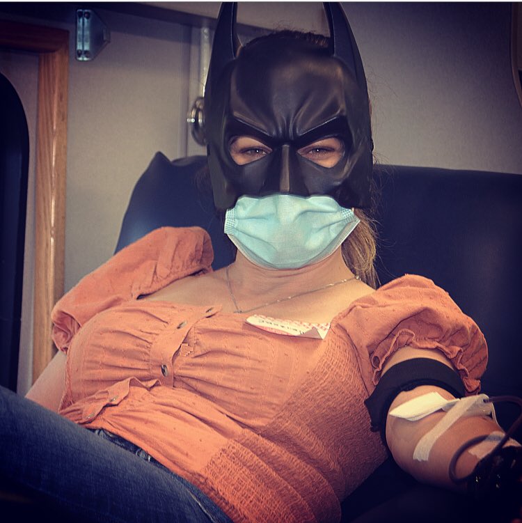 JacksEngineers's tweet photo. Not all heroes wear capes 🦸‍♀️🦸🦸‍♂️
But some people wear superhero masks to @RedCross appointments... 🙋‍♀️🏥
Or maybe just me.... anyway.... 🤷‍♀️😂
America is in need. 🗽🚑
Be a hero. 🤩
Donate blood. 💗💗💗 https://t.co/1HWL2jGlOY