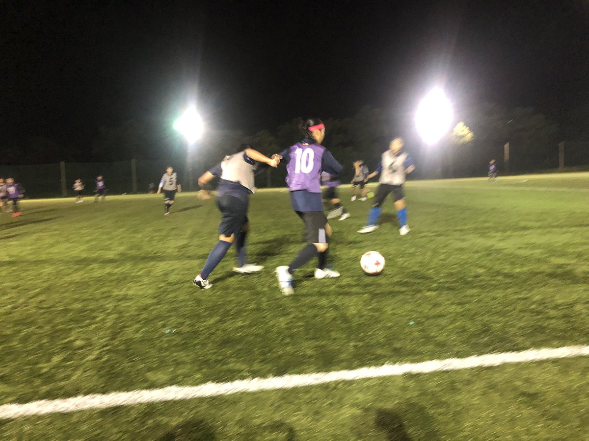福井工業大学附属福井高校女子サッカー部 こんばんは 今日は 芦原でゲームメインでした 守備の部分でスライド やチャレンジ カバーが遅くて攻められてしまう場面があったので それらを意識して 明日からの練習に取り組んで行きたいです 以上 重力