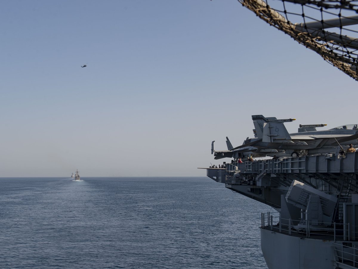 . @US5thFleet VADM Samuel Paparo: “As an inherently flexible force, the carrier’s presence demonstrates the  @USNavy's capability to fly, sail and operate wherever international law allows in support of routine and contingency operations."