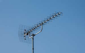 ElecNotes's tweet photo. Aligning a TV antenna is not always easy. Find out how to align antennas for best reception - includes some top tips. #antennas #TVantenna #antennaalignment
https://t.co/vUNvpDQ9iV https://t.co/0cGEyAWegt