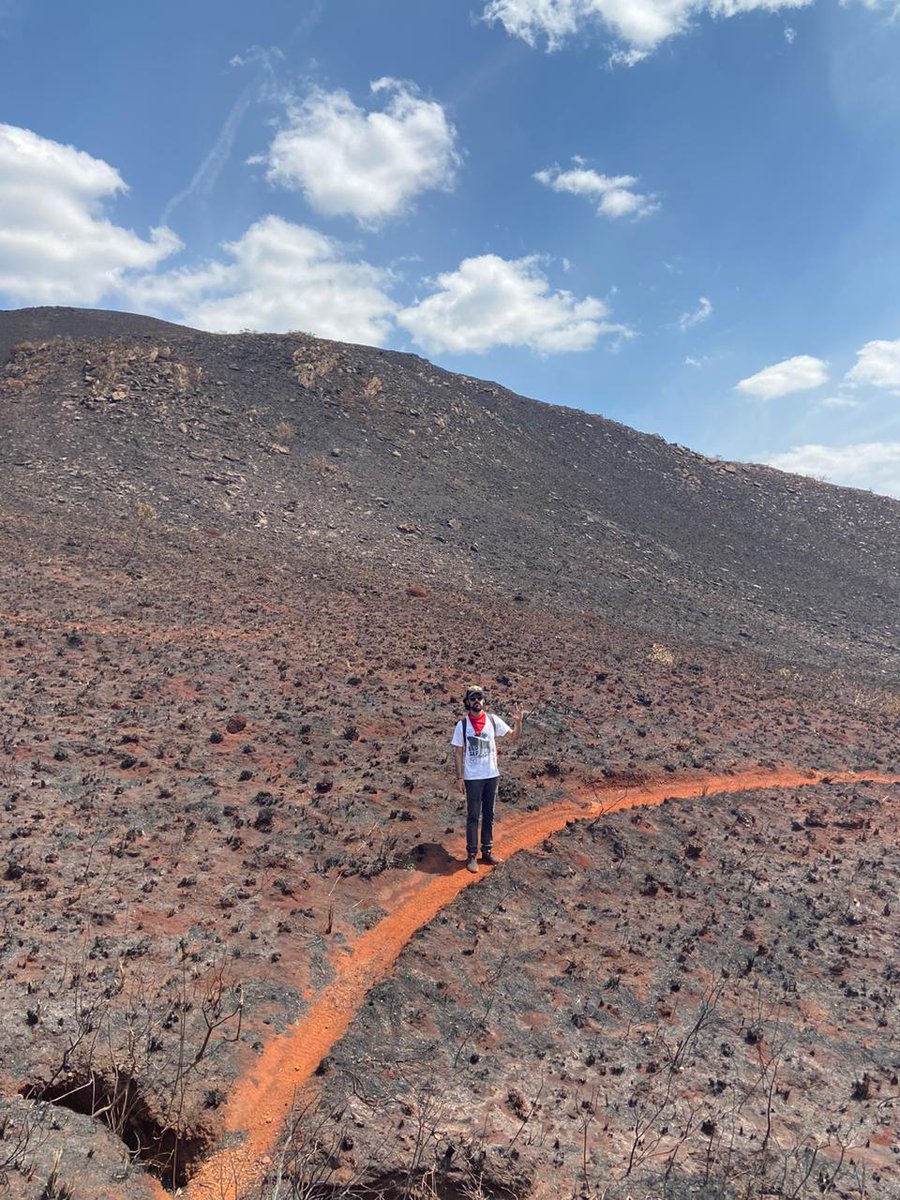 oneologista's tweet photo. Queimadas em Minas Gerais 😟 https://t.co/vQtA1C3hxB