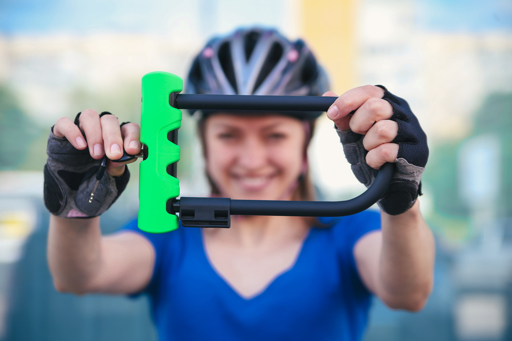 yourcolchester's tweet photo. We want you to enjoy the benefits of cycling in #Colchester.
Check here to make sure your cycle lock is strong enough to keep your bike safe: https://t.co/pZxqmGlACR
#bettercolchester #bikewise https://t.co/eFcSLARMkB
