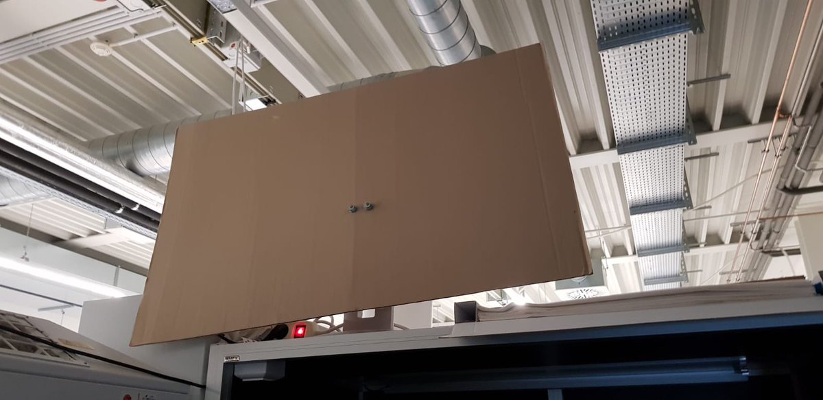 alterNerDive's tweet photo. #Mitarbeiter: „Du hast bestimmt noch irgendwo einen Monitor, den du mir gratis ‚überlassen‘ kannst!“

#Admin: „🙄🤬❌❗️... 🤔 💡“

#adminsLife https://t.co/Pb36RN2O8l