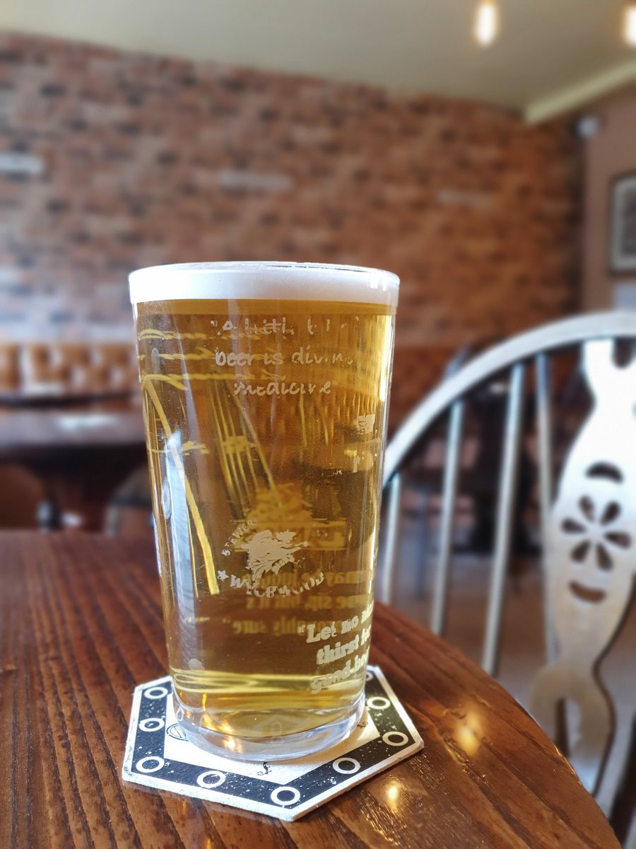 Lovely pint of the <a href="/vogbrewery/">VOG Brewery</a> New Tricks #18 in the <a href="/AdlingtonJr/">JR’s Adlington</a>. Could drink a few of these! 🍻👍