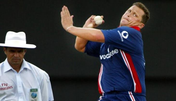  219 international matches  467 wickets

Happy birthday to former England fast bowler Darren Gough. 