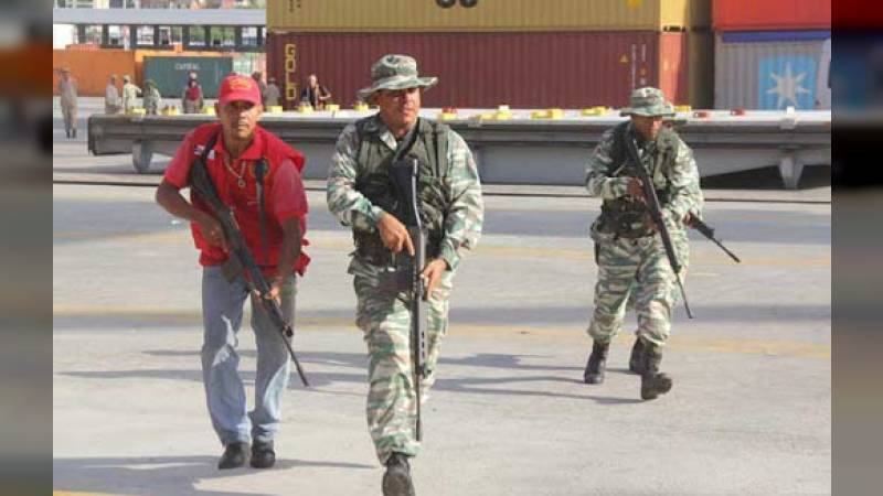 APDILAVELACOLI1's tweet photo. Buenos dias tengan todos l@s compañer@s. Franternal saludos desde el APDI La Vela en el estado Falcón.  Cada dia somos mas, y estamos en continuo entrenamiento.
#MaduroLaVozDeVenezuela 
@cmdtemiliciab1 
@MILICIAFALCON1 
@zodifalcon12 
@arichacan 
@JorgeGo47444476 
@FalconGnbcz https://t.co/dV8Sggm3uO
