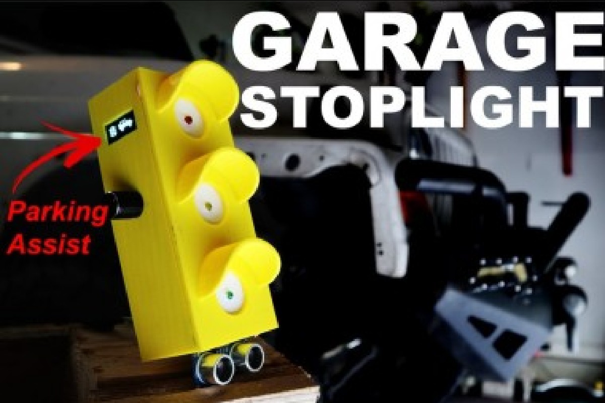 MouserElecEU's tweet image. No more hitting the garage door! This handy #DIY #ParkingAssist traffic light with ultrasonic #sensor will alert you as soon as you start getting a bit too close. mou.sr/305del9 via @ElectromakerIO #makers