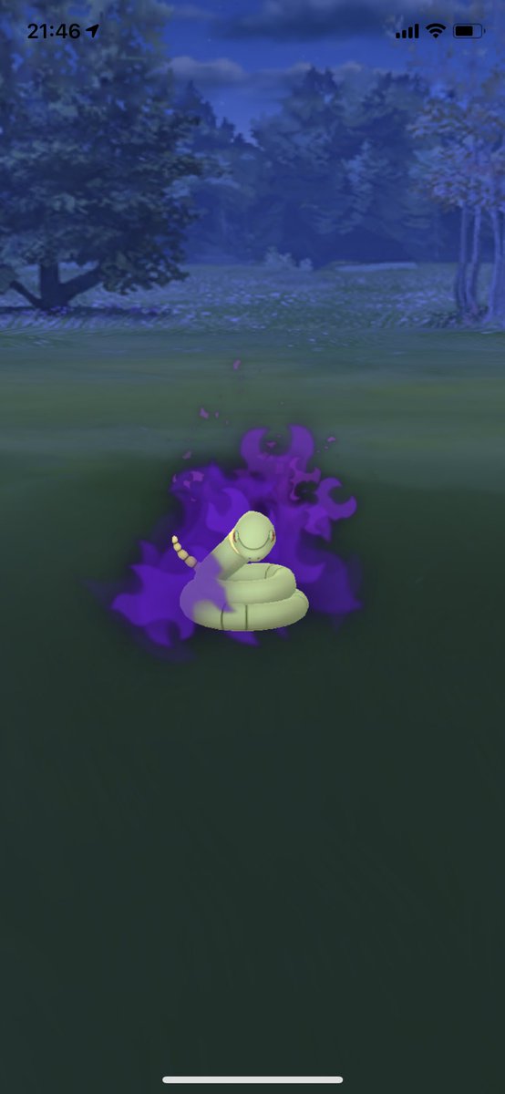 Bomax 怪獣専門家 自宅でシャドウアーボの色違いゲット 2匹目だから金のアーボックにしよう 欲を言えばドガース欲しかったな ポケモンgo