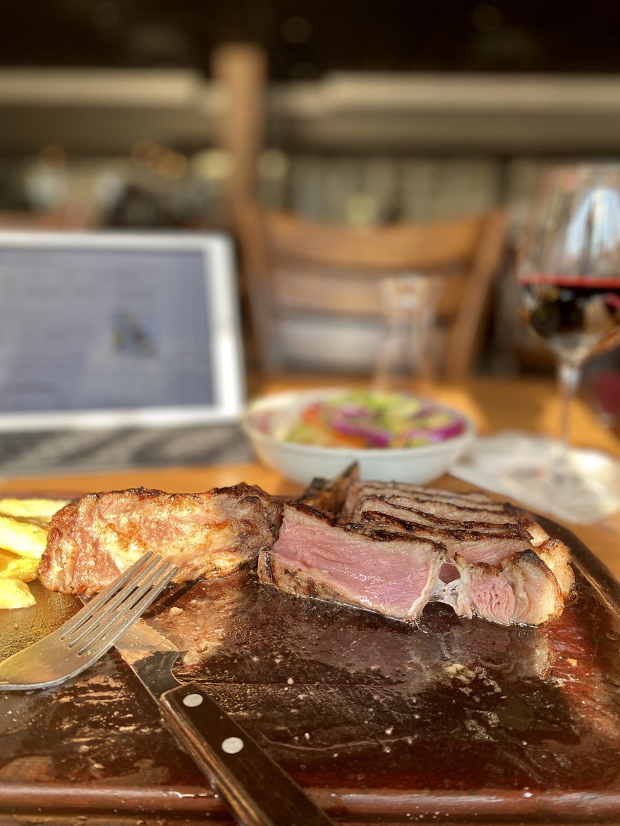chef_bennym's tweet photo. Friday Grub🥩😋!! #fridaythangs 
#fortheloveoffood #dowhatyoulove #lovewhatyoudo #cheflife https://t.co/5zPLHSYnmO