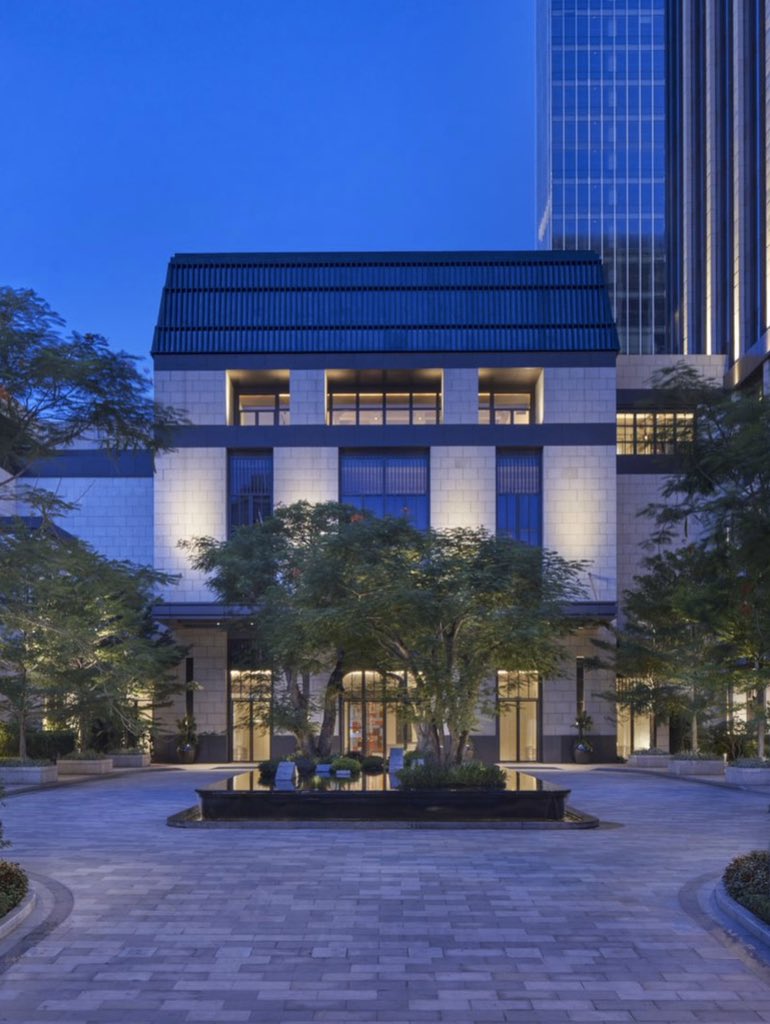 Linda Petrie tweet media