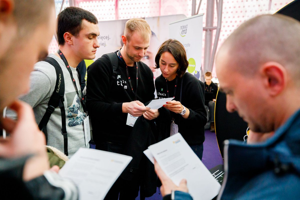 ngPolandConf's tweet photo. #SeeYouInNovember2020 #ngpolandconf #ngpoland #angular #community #AngularFamily #AngularFriends #js #javascript #typescript #technology #warsaw #visitwarsaw #poland #conference #2019 #dev #devs #programming #sponsor #AVSystem Photo: #bluecherry
https://t.co/bxSZ180SxF https://t.co/BI6gMhOQVn