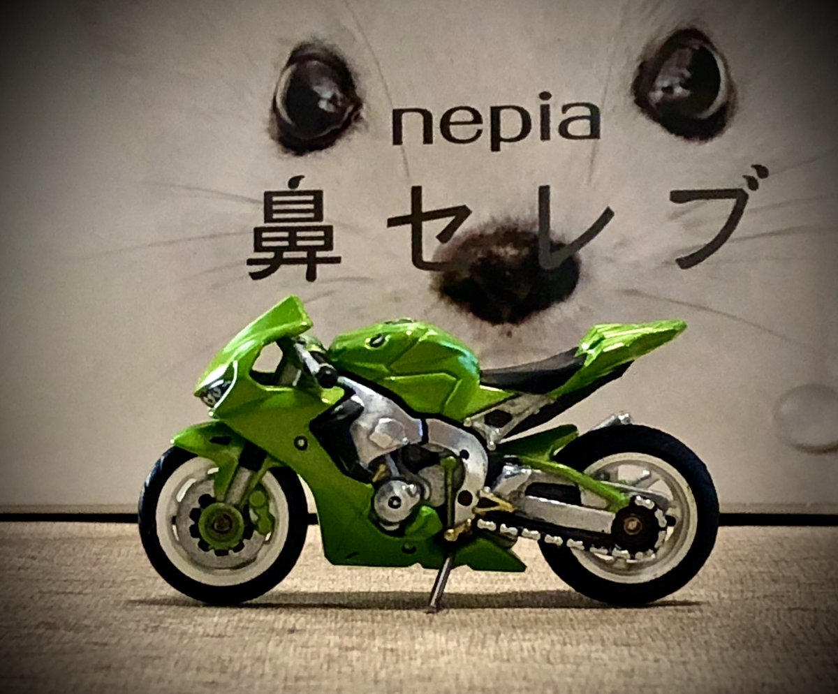 Yuuki トミカ Honda Cbr1000rr 完成しました 何気にバイクの改造は初です トミカ改造 Yuuki トミカ Honda Cbr1000rr 完成しました 何気にバイクの改造は初です トミカ改造