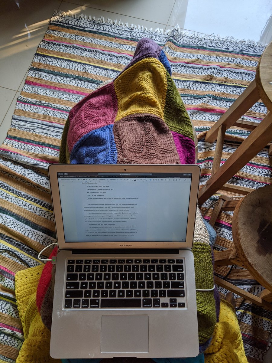 Benjamin_Faro's tweet photo. Cozy morning. #writeon #writer #morningwriting #amwriting #cozywriting #goodmorning #amwritingfiction #fictionwriter #literaryfiction #500aday #writerscommunity https://t.co/yoUBdg3sId