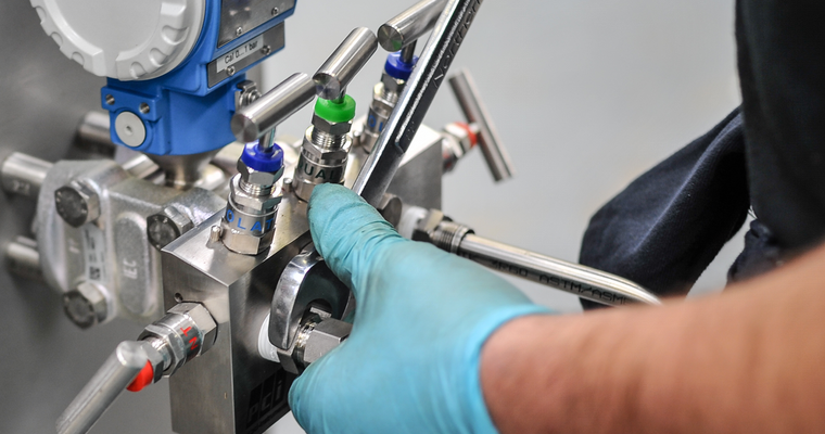 TorishimaSSE's tweet photo. Torishima Fluid Power can offer on-site Service and Maintenance for all types of Hydraulic Systems. If one of your systems on site require Service or Maintenance, get in touch, we'll be able to assist you
https://t.co/rzSoMNQKIW
#Hydraulics #HydraulicSystems #Service #Maintenance https://t.co/0gvSyohVxB