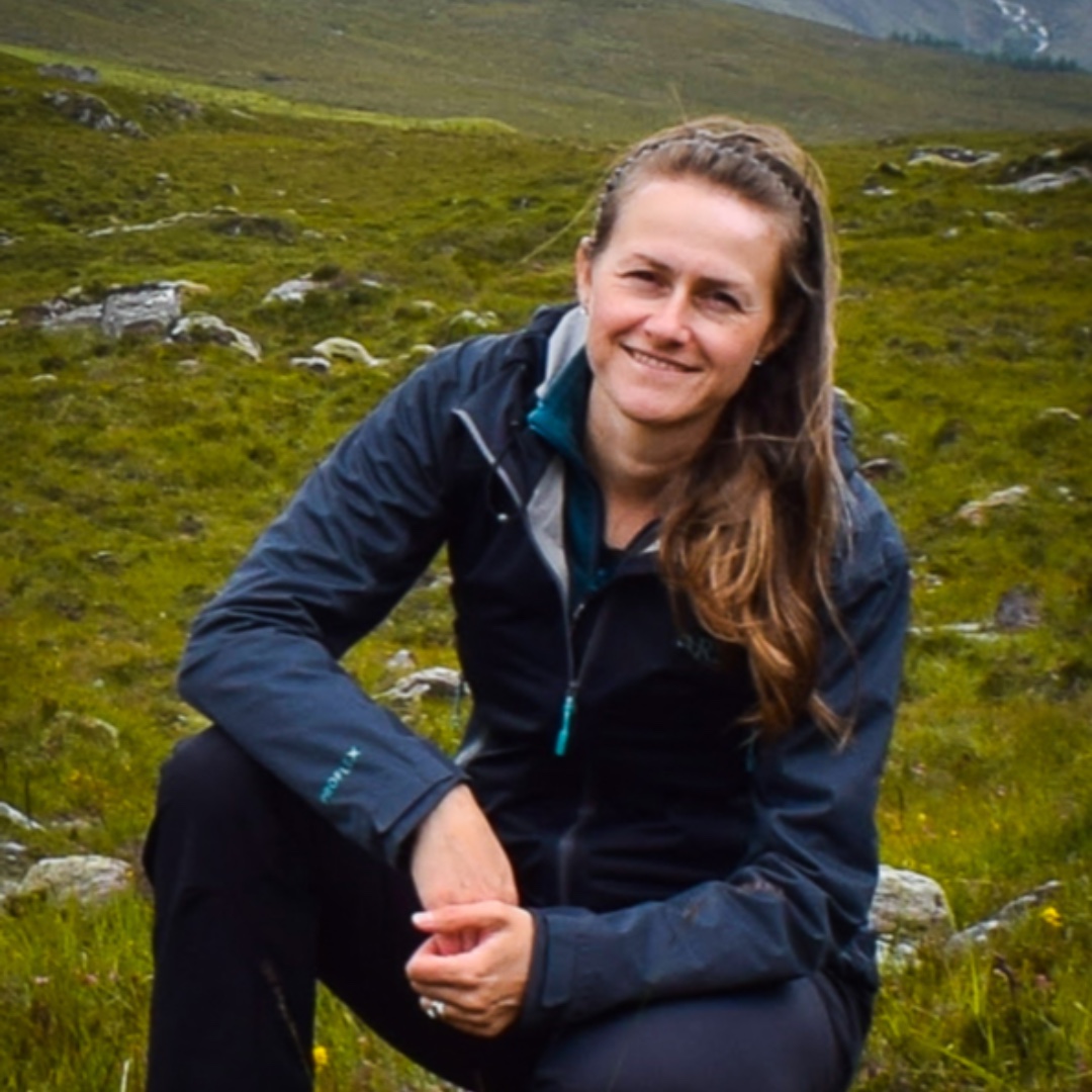 TheCoig's tweet photo. 👣  Introducing our new walking ambassador for The Coig, Gillian Craig! 

Check out her excellent guest blog post where she recommends her top 10 walks around The Coig.

👉   https://t.co/PLeMPic6Ri

#TheCoig #GilliansWalks #Walking #LocalInvite #Ayrshire #Scotland #Weekend https://t.co/sbewWS1Jvv
