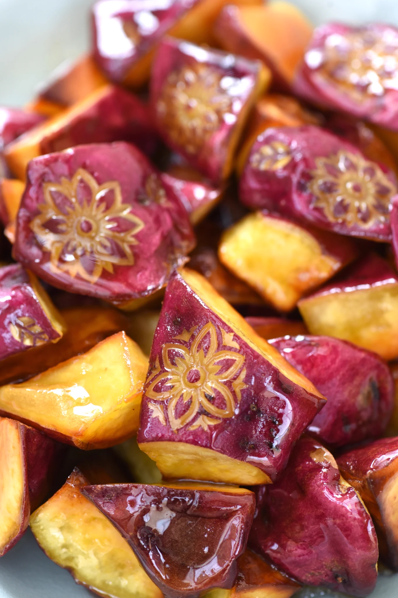 サツマイモが芸術品に変わる！美しい美術品！！