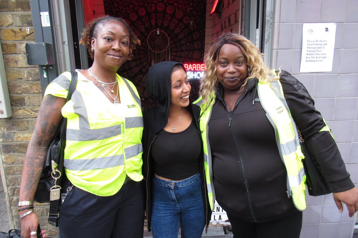 BuskingRed's tweet photo. More Than Words
Community ♥️
.
Best security in the world. Thank you Chanel and Tembi for keeping us safe and smiling 🙏🏾
.
.
Artist @lailamusicofficial
Location Clipmason
.
.
.
.
#redlightbusking #busking #buskers #walthamstow #CultureNight #walthamforest #wfculture https://t.co/0UpTYai5Dq