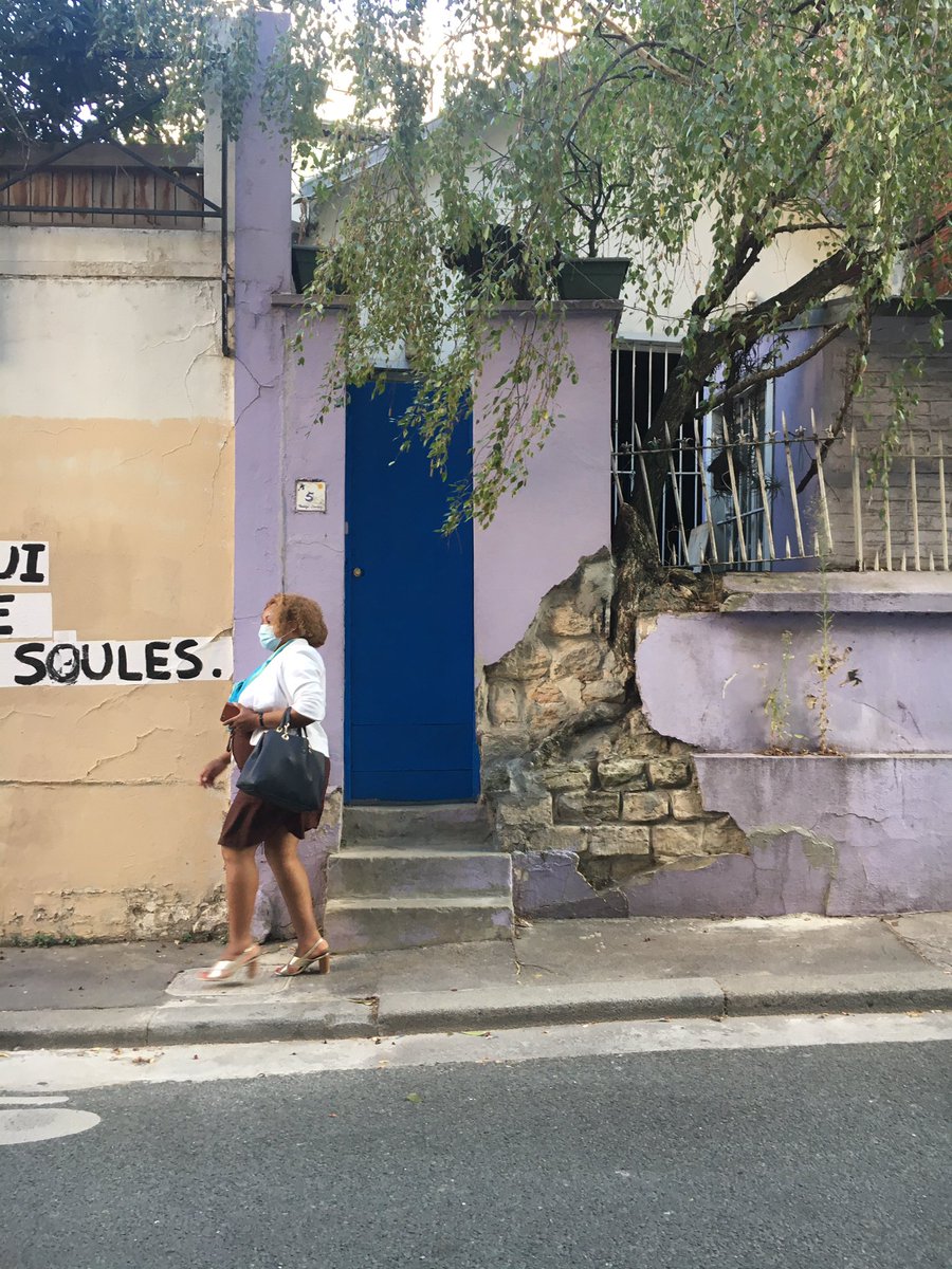 JandCross's tweet photo. Paris, 17.09.20. https://t.co/i8cDIzwCwr