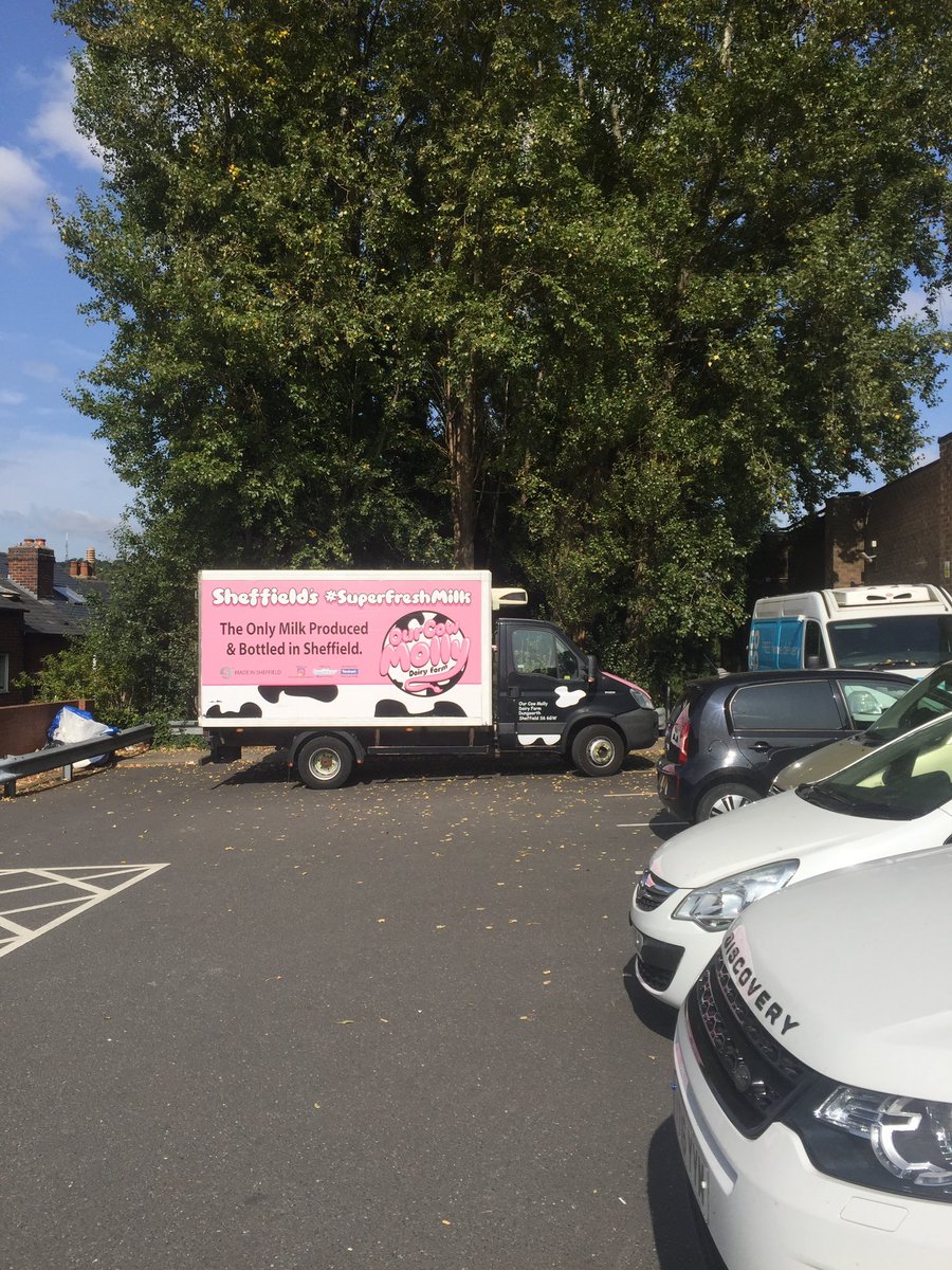 OurCowMolly's tweet image. HELP PLEASE: Did anyone see who threw a brick through our van window today 1:25pm today.
Coop Ecclesall Rd.
They can’t have been very bright as it wasn’t locked because we don’t keep anything valuable in. @HelpSheffield