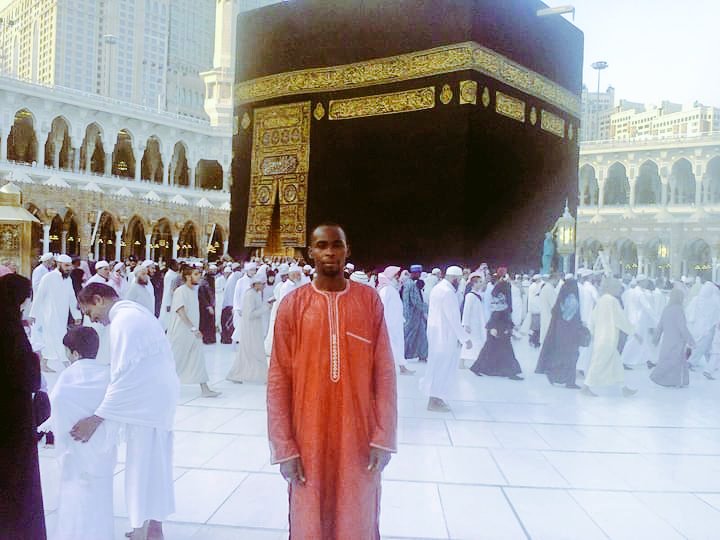 UsmanSolo's tweet photo. #Nostalgia: ☹️☹️☹️

#Muharram2012: 🕋🕋🕋
#Umrah2012: 👳👳👳
#AlBaik2012: 🍟🍗🍔
#Thawaf2012: 🚶🚶🚶
#Ramadan2012: 🍜🍹🥂 https://t.co/E2ALwyBCFK