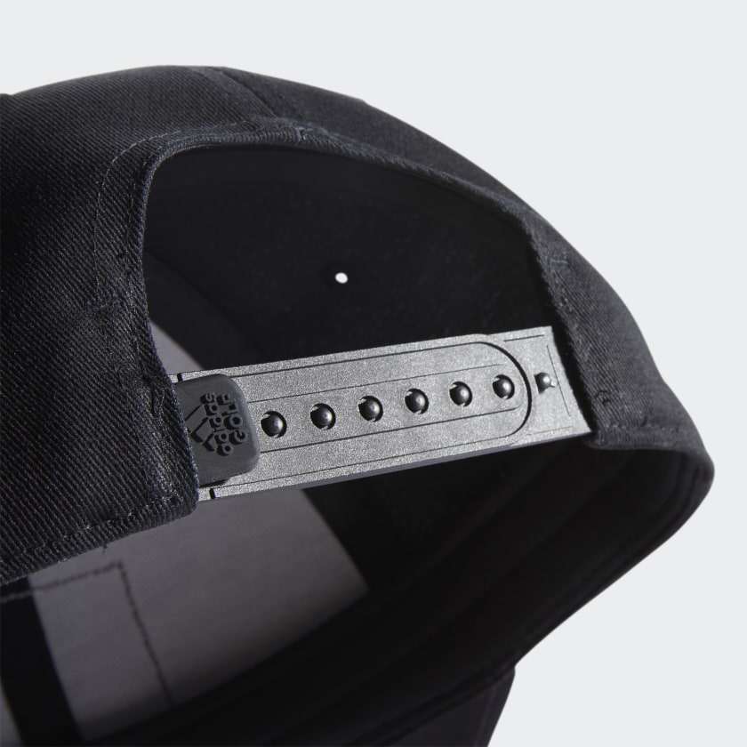 The Adidas Golf Turf Hat shades your eyes so you can focus on your game. Traditional style and an integrated sweatband keep you looking and feeling sharp.⁣

#adidasgolf #adidashat #hat #headwear #golfwear #golfhat #golf