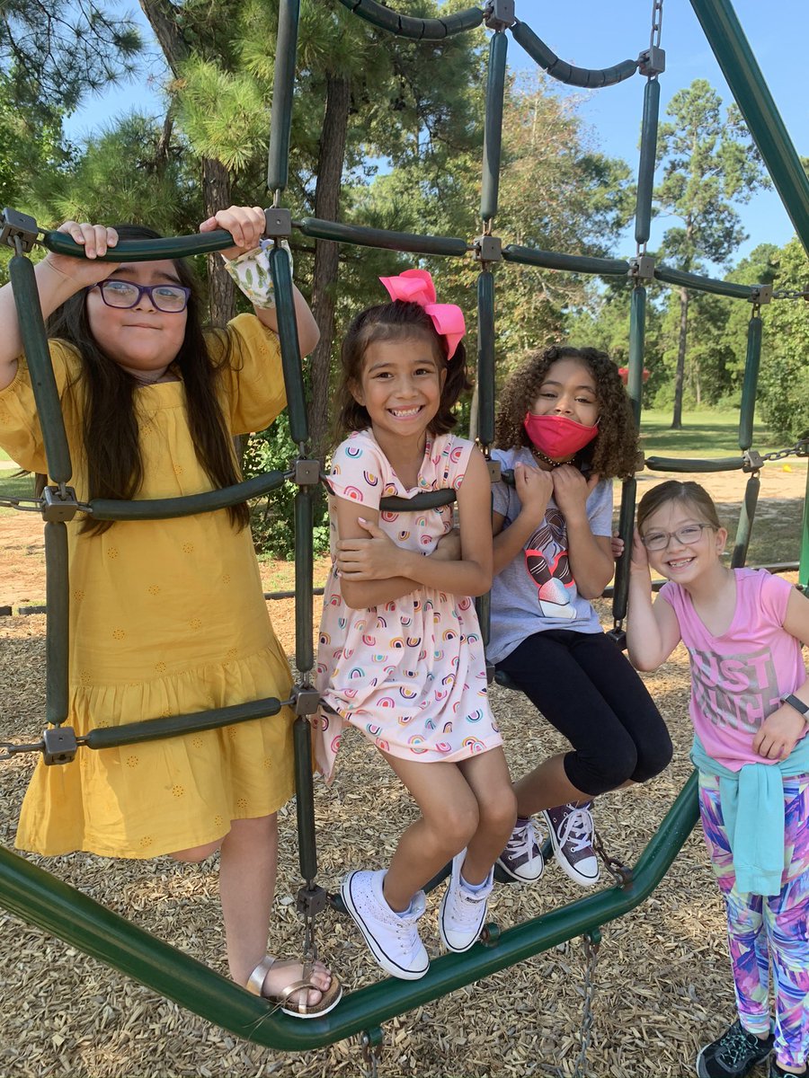 What can I say? We LOVE to play! #recess #leopardspotting