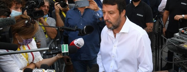Area51cinqueuno's tweet photo. Fondi #Lega, spuntano operazioni sospette tra svariate società e il partito politico
La girandola di attività "non coerenti" è segnalata in un rapporto di Bankitalia del 2019.
La vicenda si intreccia con l'indagine sui 49 milioni. Interrogatorio fiume per Scillieri
#cesemo
#Daje https://t.co/FhQS2BoVE4